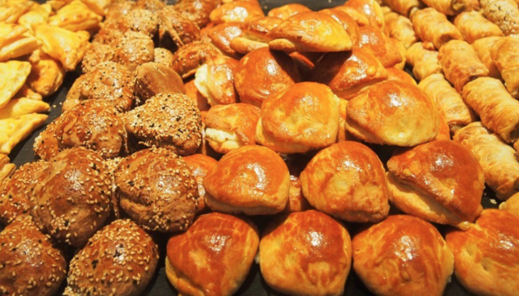 KOUROU PASTRY PIES